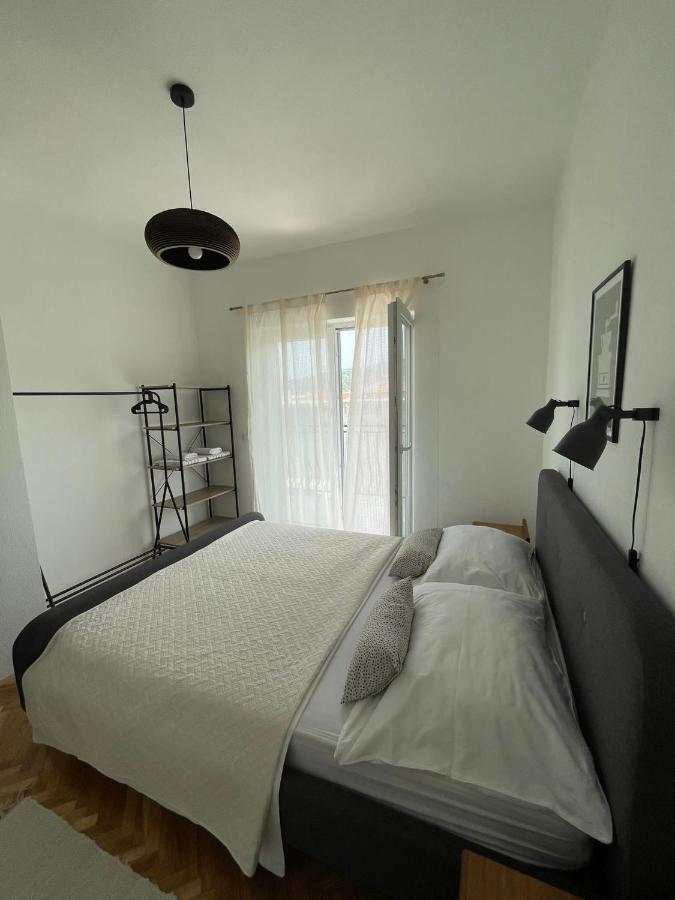 Apartment Capitano Slatine Luaran gambar